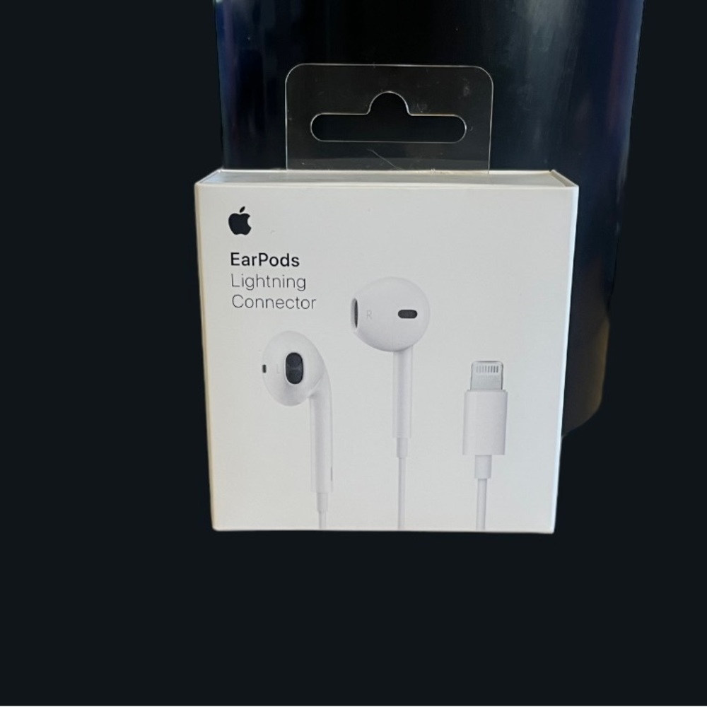 Genuine Apple EarPods with Lightening Connector